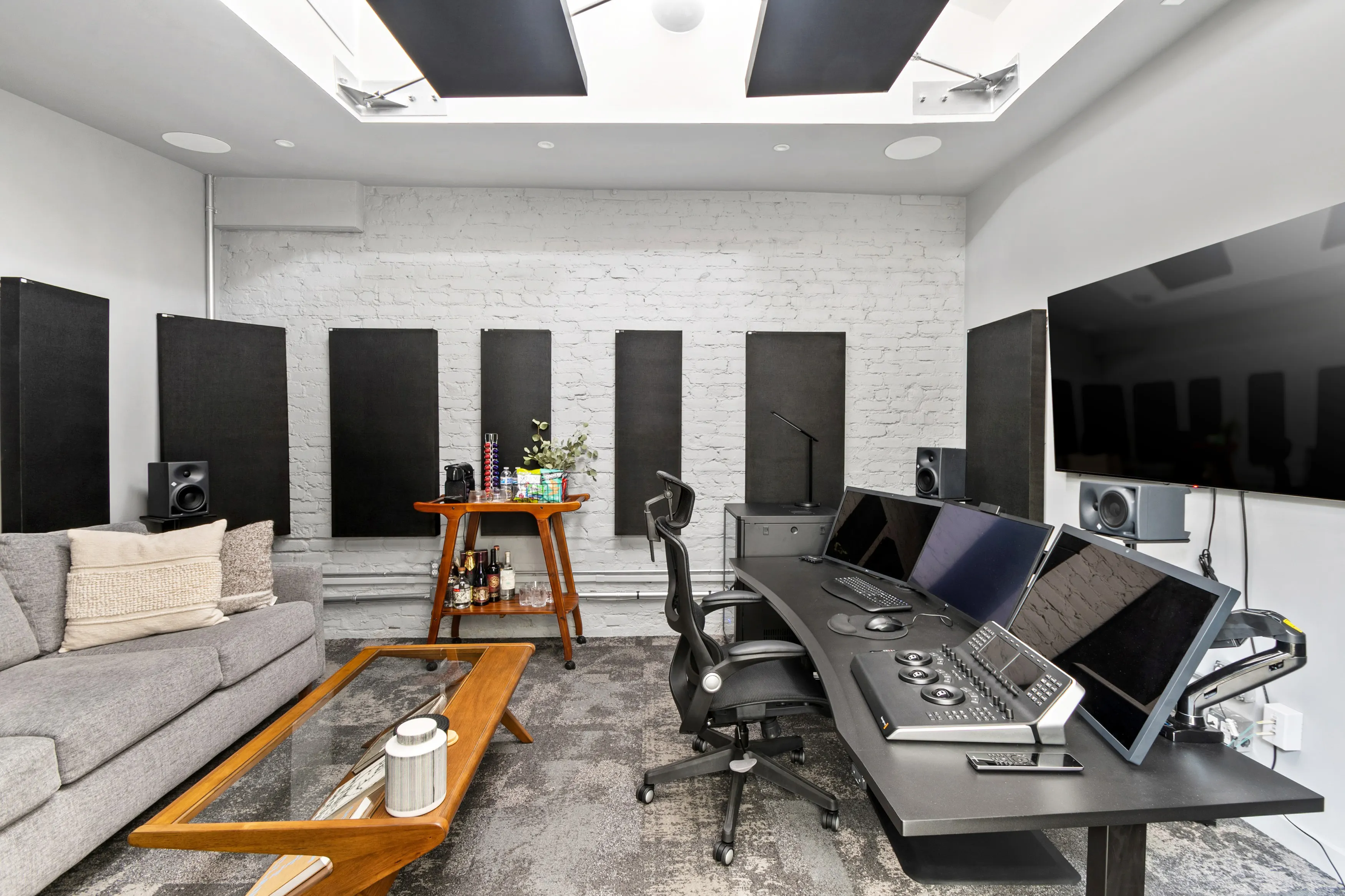 The mix room at General Assembly